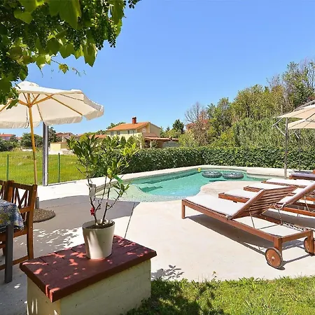 Apartment Fuer 4 Personen Ca 40 Qm In Fazana-surida, Istrien Istrische Riviera